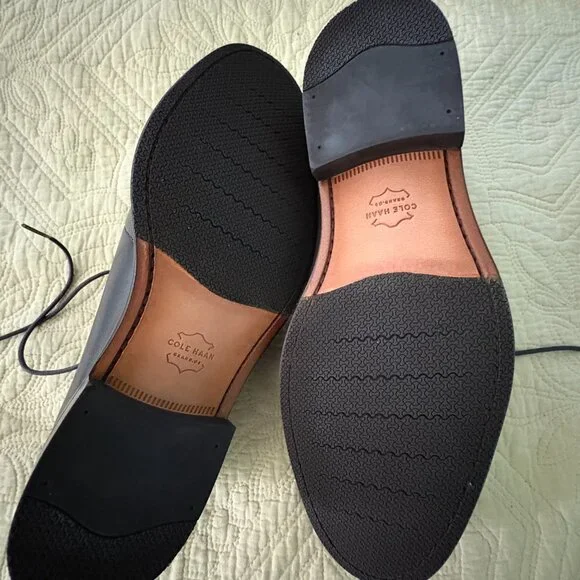 Cole Haan Dress Shoes (Men Size 10.5) - Picture 3 of 4